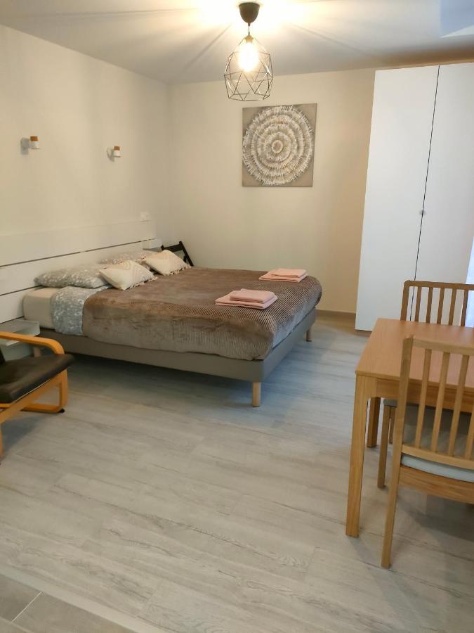 Logement Entier Beau Studio N3 Vichy Apartamento Exterior foto